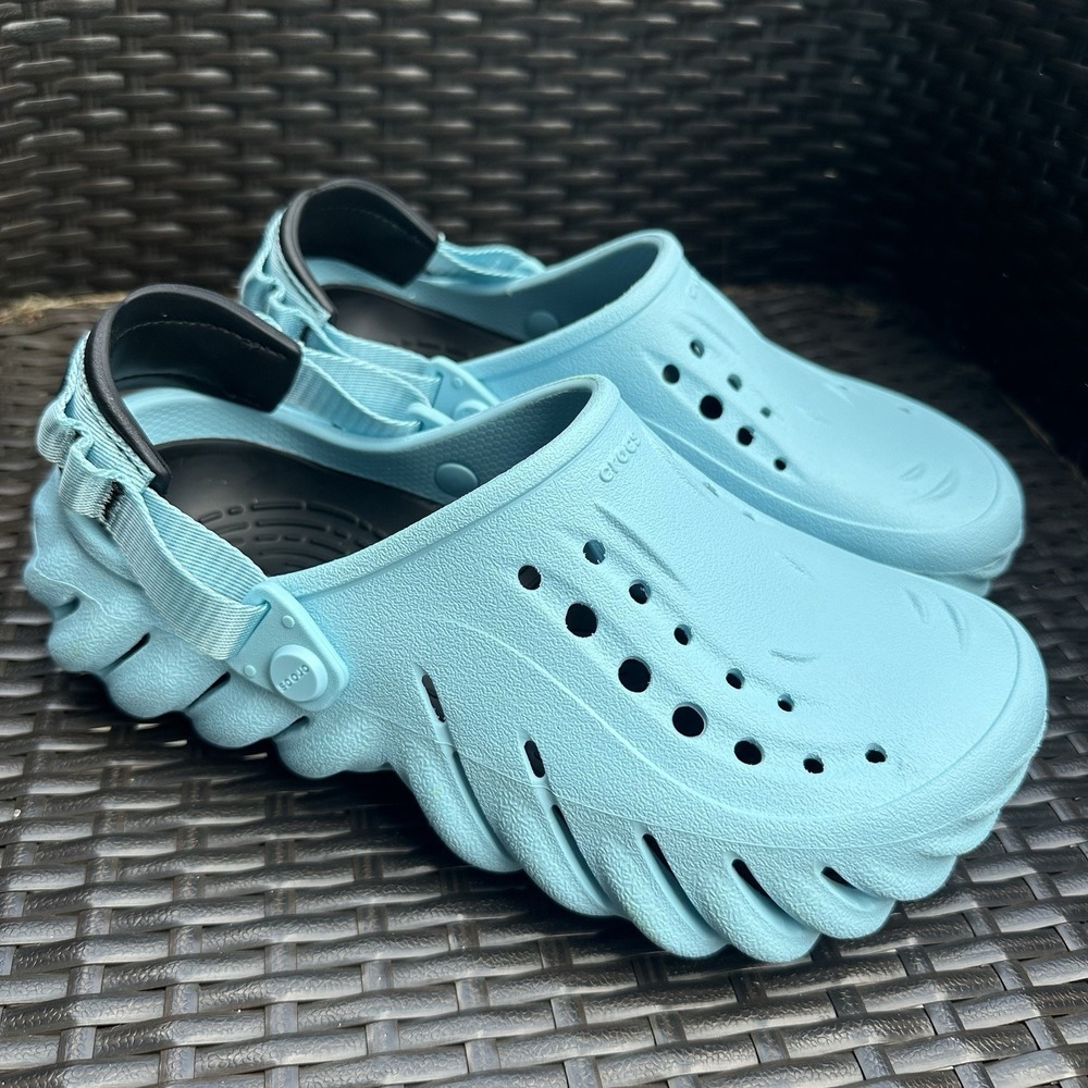 Crocs Unisex-Adult Echo Clog - SKY BLUE - Womens 8 / Mens 6 - NEW NWOT